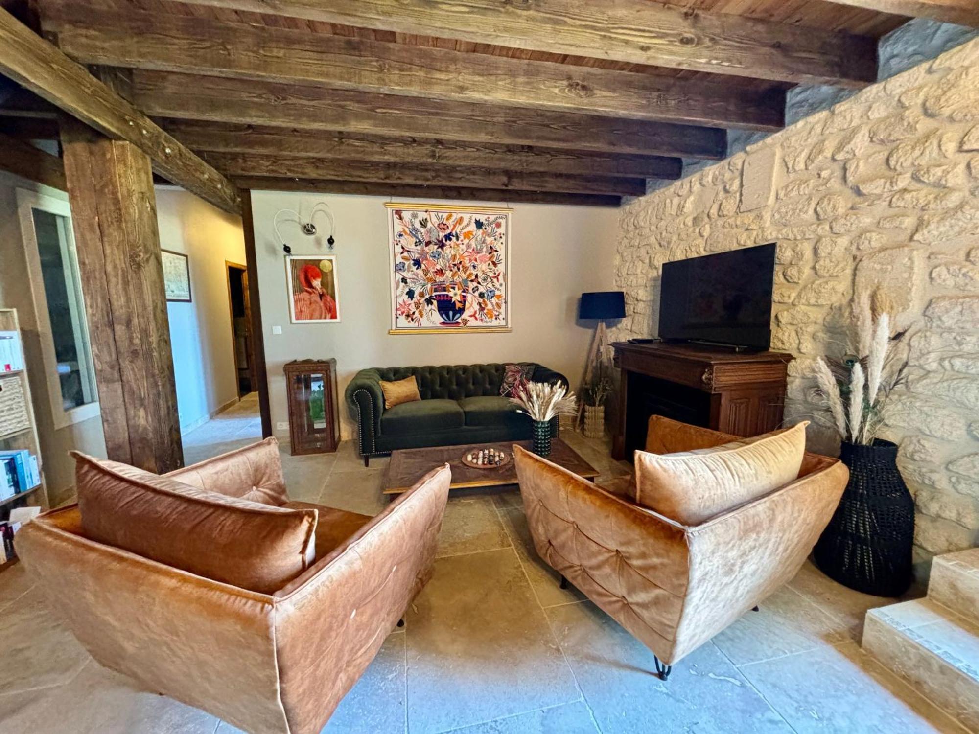 La Cave De Grand Cabane Fourques  エクステリア 写真
